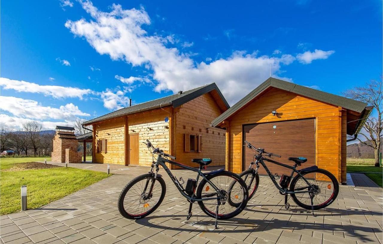 V'S Place - Wooden House With Heated Pool And Outdoor Sauna Otočac Exterior foto