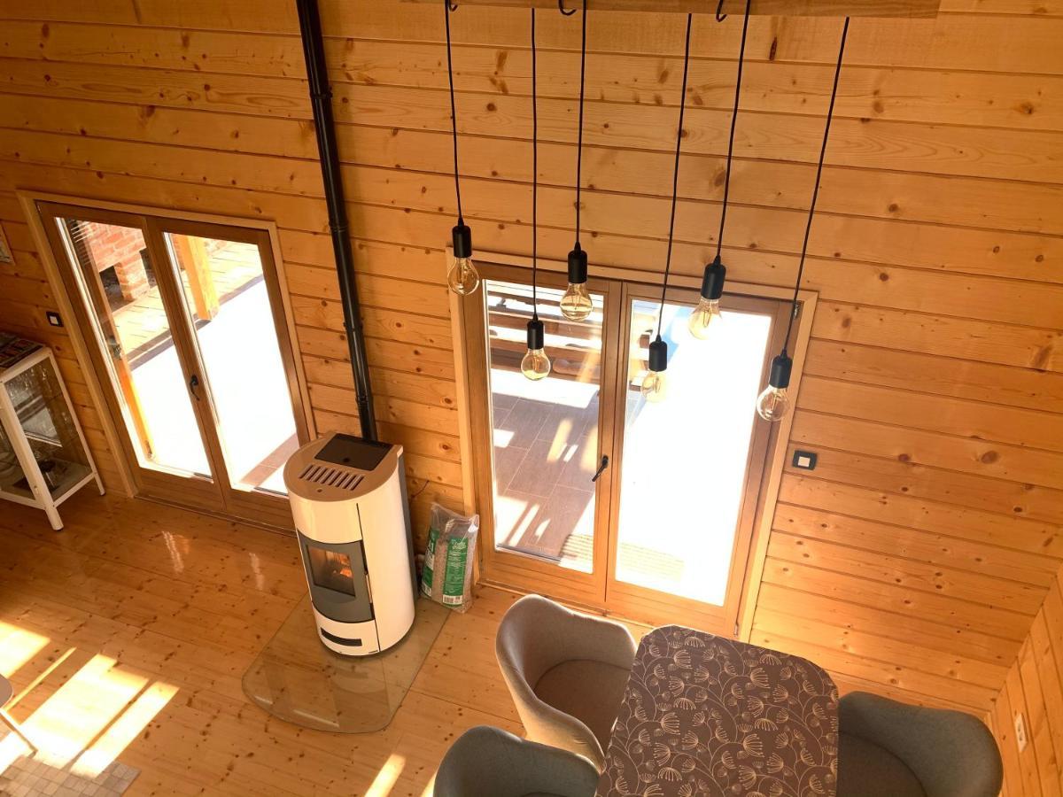 V'S Place - Wooden House With Heated Pool And Outdoor Sauna Otočac Exterior foto